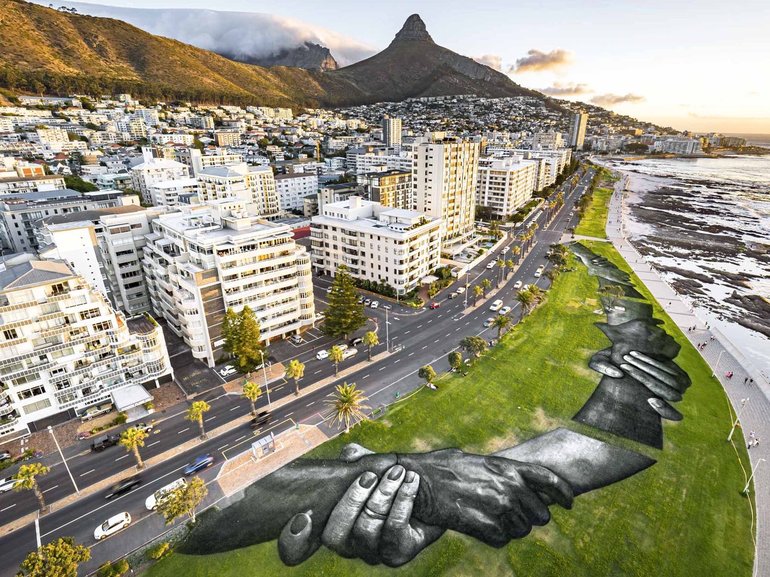 Largest street art festival hosted annually, the IPAF is a blend of street art murals, street tours, pop-ups which has placed Cape Town at the forefront of Street Art and culture on the African continent (@Saype).
