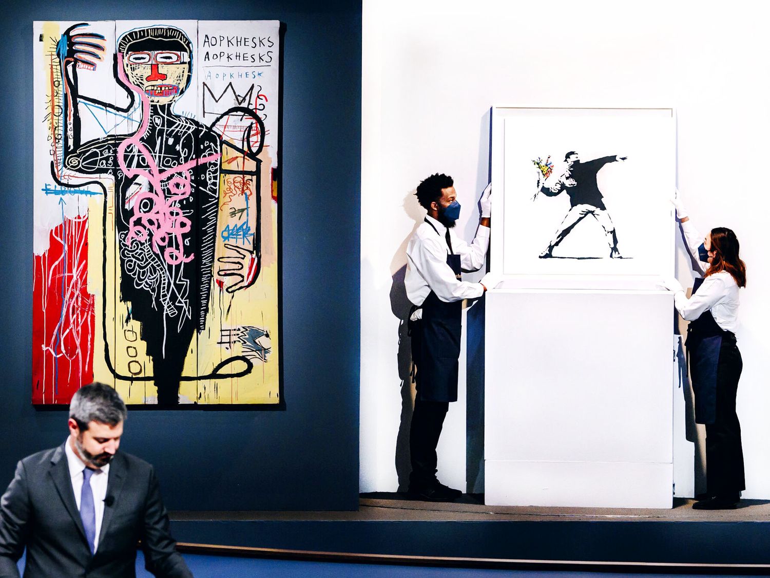 In 2021 and more than ever, Street Art auctions continue to reach millions, as for this auction sales by Sotheby's with works from Basquiat and Banksy (©Nina Westervelt for The New York Times).