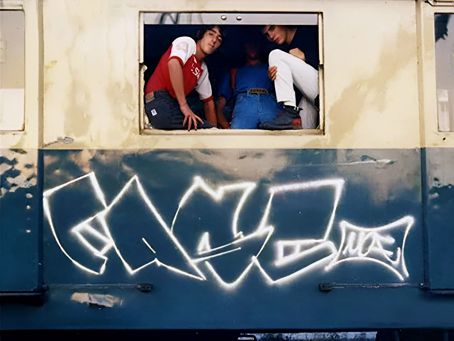Les kids de Barcelone dans les années 80, dont Fase devenu Fasim, s'inspirent à l'époque de “Wild Style” et “Subway Art” pour créer leurs premier lettrages (©Barcelona Showdown).