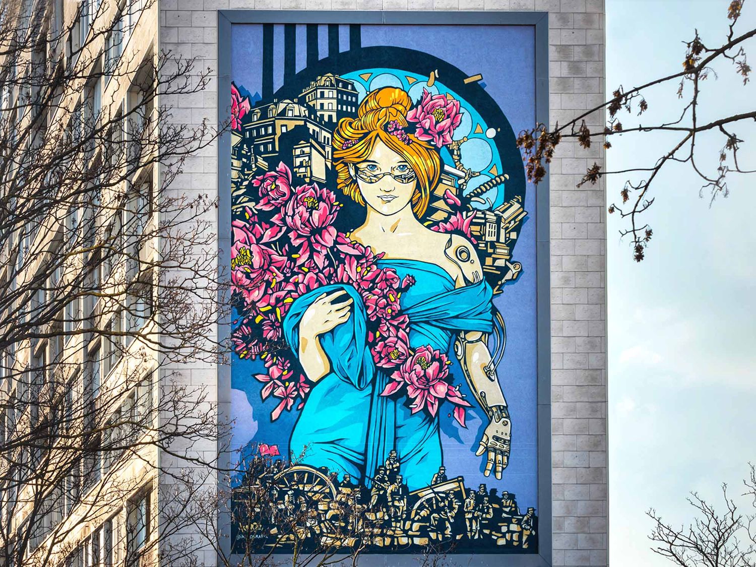 Les réalisations monumentales de Kanos mêlent avec talent la puissance de l’Art nouveau emprunté à Mucha avec des éléments issus du mouvement cyberpunk et du transhumanisme (© Fabe Collage).