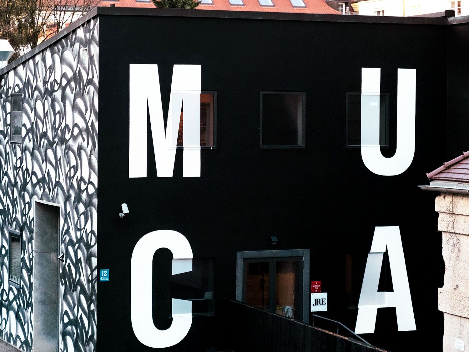 With its façade entirely painted by Stohead, the MUCA of Munich was the first of its kind in Germany which offers an innovative space on three levels as well as a bunker (©MUCA).