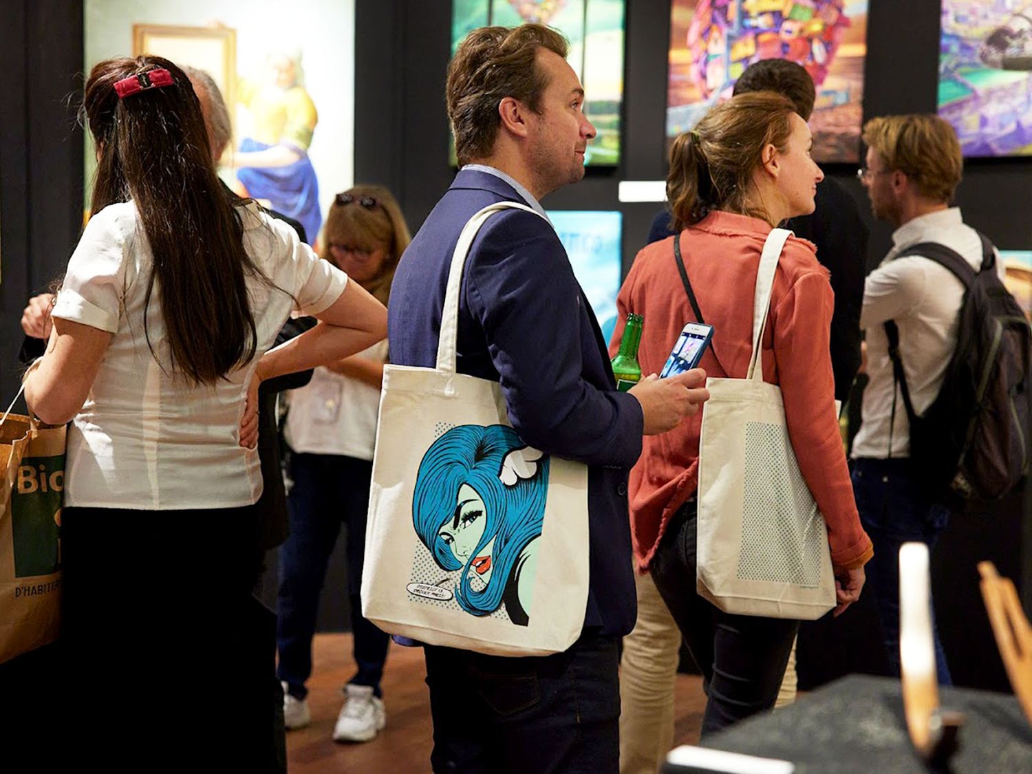 Avec plus de 10'000 visiteurs sur 3 jours chaque année, la foire d’Art Urbain District 13 démontre l’engouement continu pour ce mouvement artistique majeur du XXIe siècle (©District 13/Drouot).